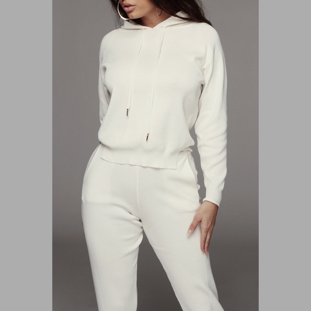 Ivory Light Blend Sweater Set. Worn once.  Excellent condition.